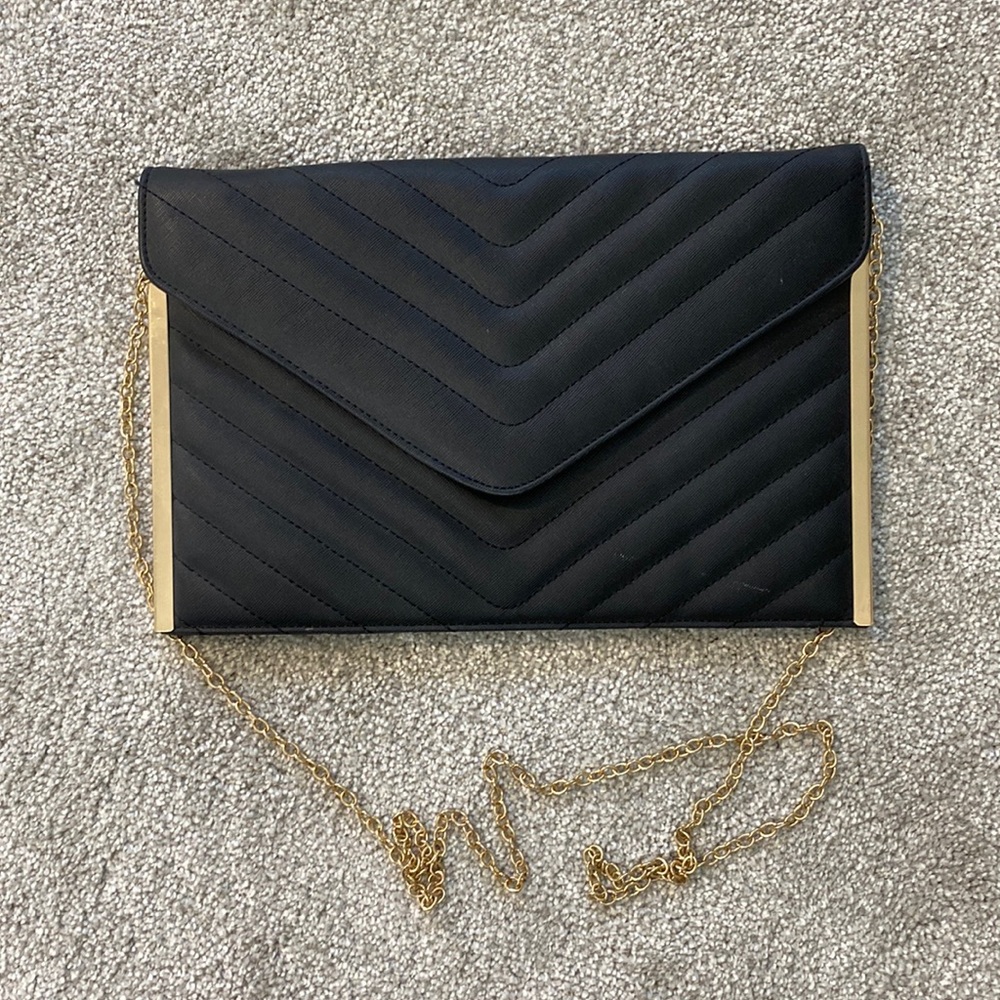 Thin medium Charlotte Russe purse